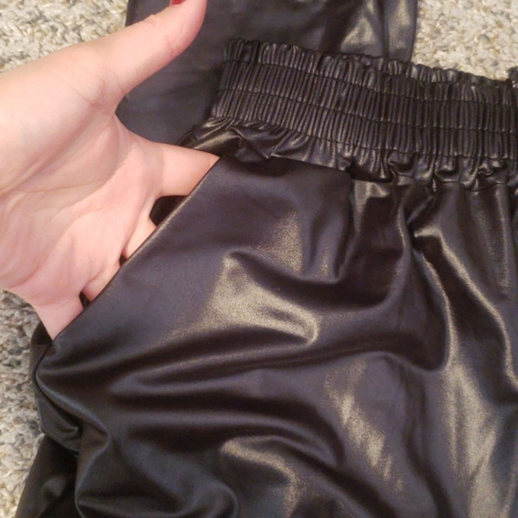 Black joggers - Picture 4 of 5